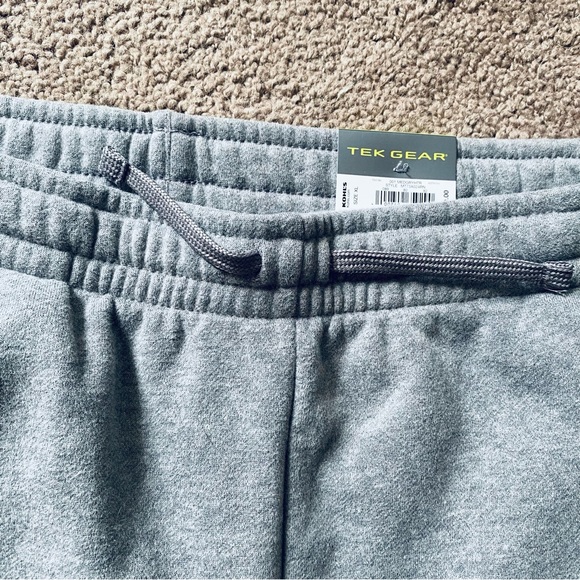 Tek Gear Men's Gray Ultra Soft Fleece Athletic Training Shorts Size XL NWT - Picture 2 of 11